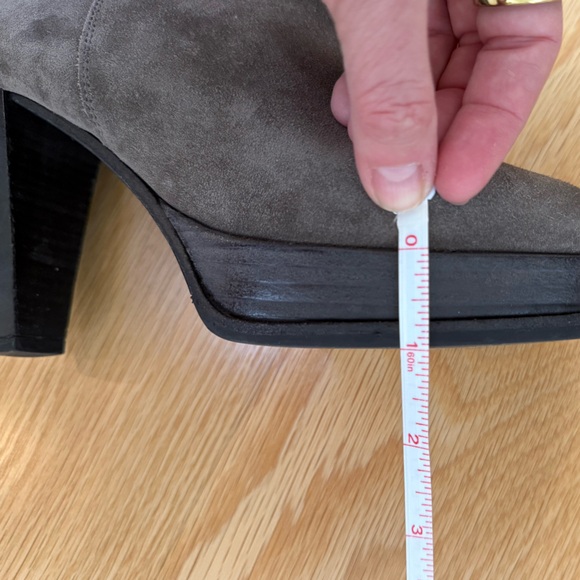 Kennel & Schmenger Schuhmanufaktur Gray Suede Ankle Boots - Size 6 1/2 - Picture 11 of 11